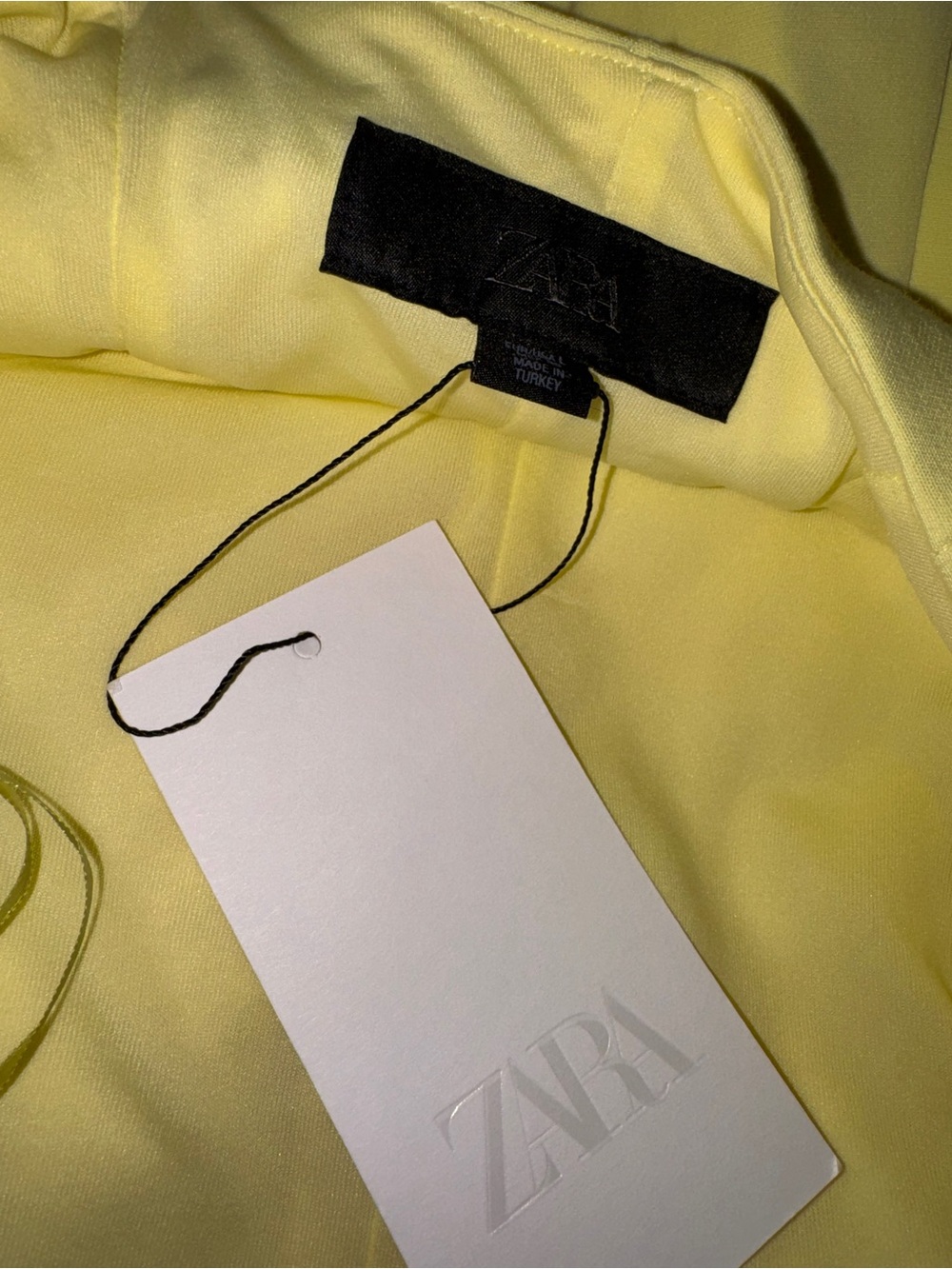 Zara Felsted Halter Peplum Tank Top Butter Yellow sz L - Picture 9 of 10